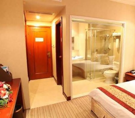 Suzhou Plaza Hotel Eksteriør billede
